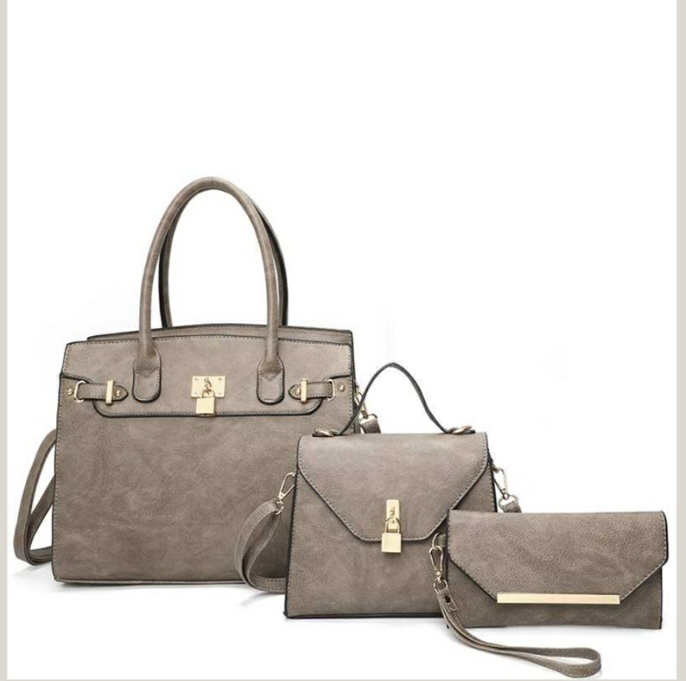 Bag bundle